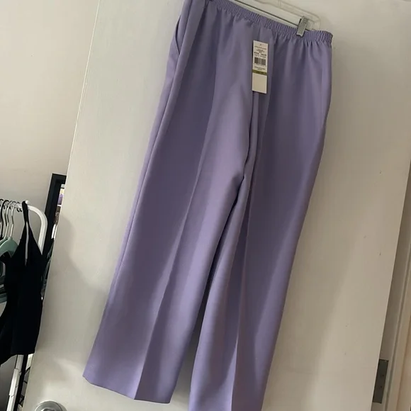 Alfred Dunner classics pants - Picture 2 of 6